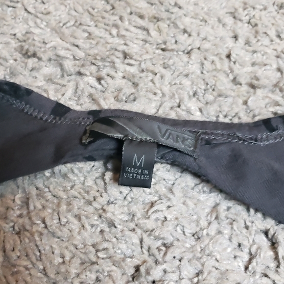 VANS St. Albans Tee Med. Animal Print Keyhole Back - Picture 4 of 6